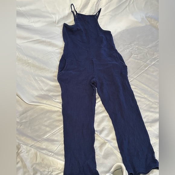 💸⬇️🎉HOST PICK🎉*EUC* Cloth & Stone Women Blue Jumpsuit with Pockets | Size M - Picture 8 of 12